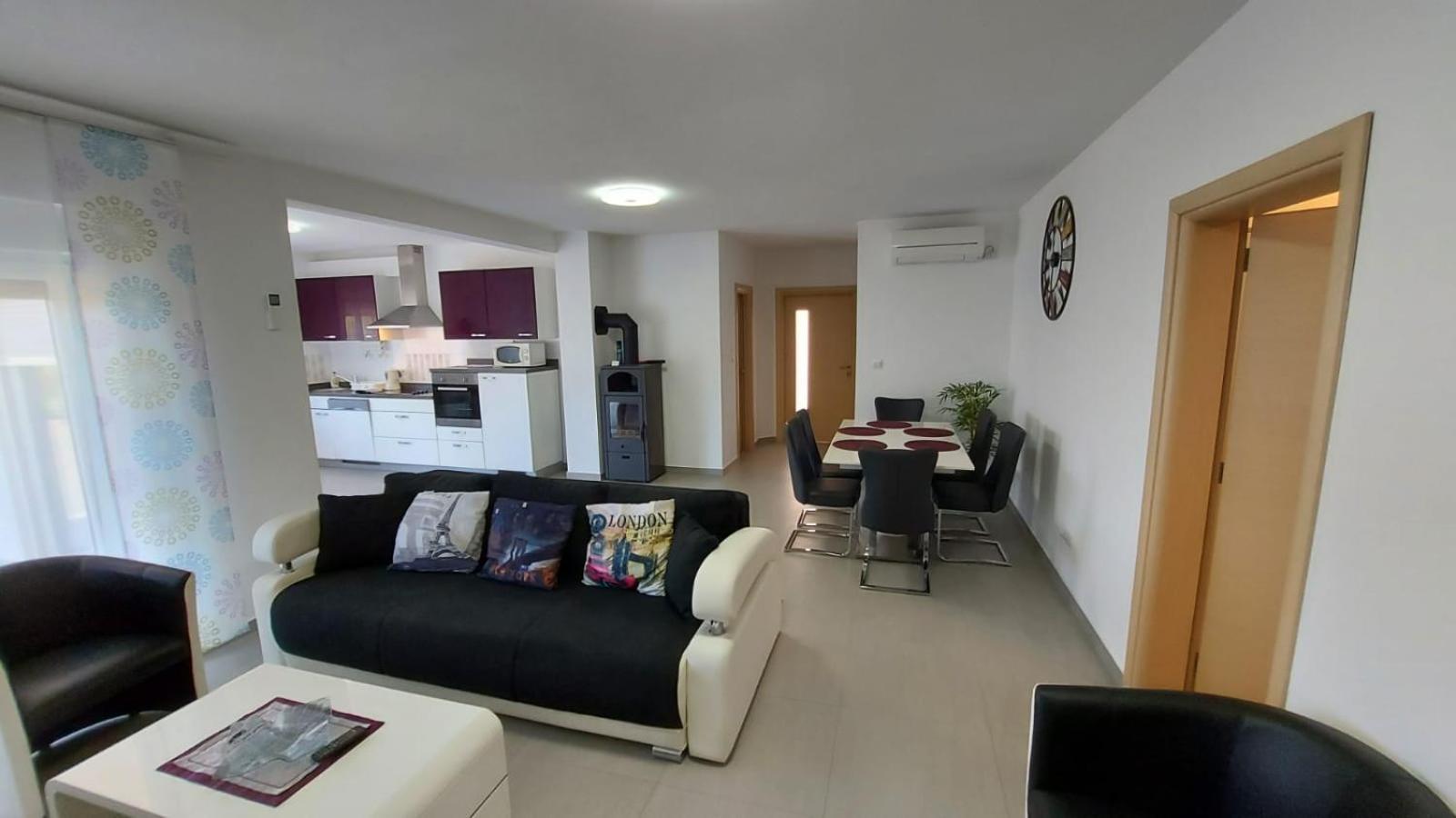 Apartments Bora Ližnjan Esterno foto